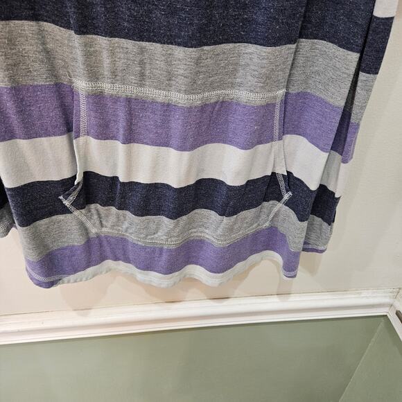 Women's Short Sleeve Hoodie by Sundays Size 1X - Picture 4 of 10